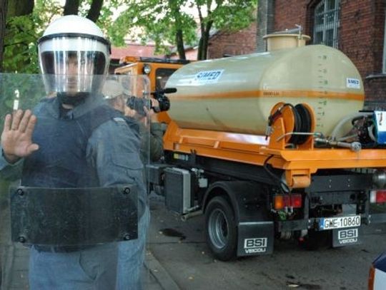 Strzały z broni maszynowej w rejonie Aresztu w Wejherowie