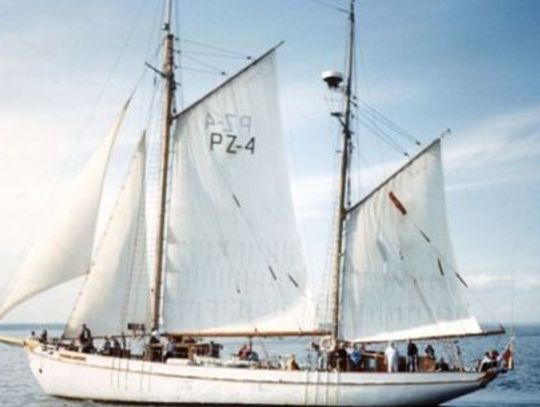 STS Generał Zaruski płynie na 34 Międzynarodowy Zjazd Hanzy do Lubeki