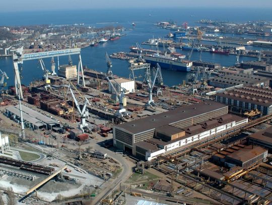 "Sukces gospodarczy" - Stocznia Gdynia sprzedana za bezcen?