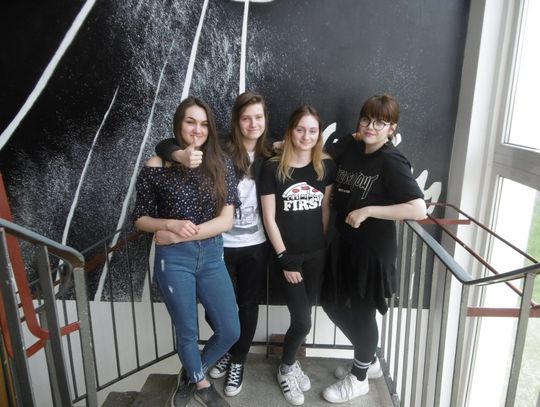 Sukces uczennic ze Słupska w konkursie "Ziemia Kaszubska Słoneczna i Czysta"