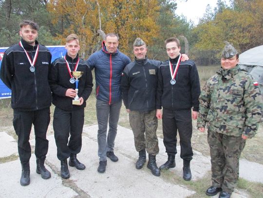 Sukces uczniów Policyjnego Liceum Ogólnokształcącego w XII Pomorskim Biegu Niepodległości