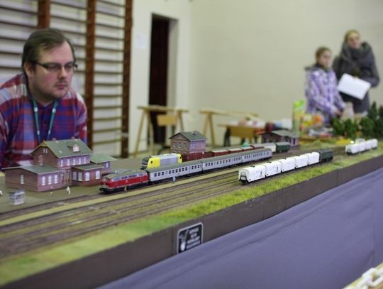 Świat małych kolejek