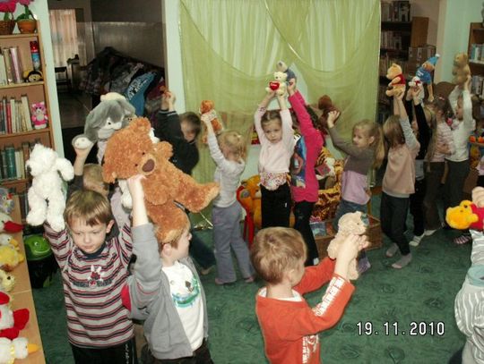 Światowy interes Pluszowego Misia