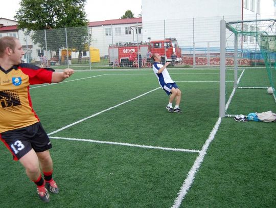Święto Policji i... siódme poty w piłkarskim turnieju