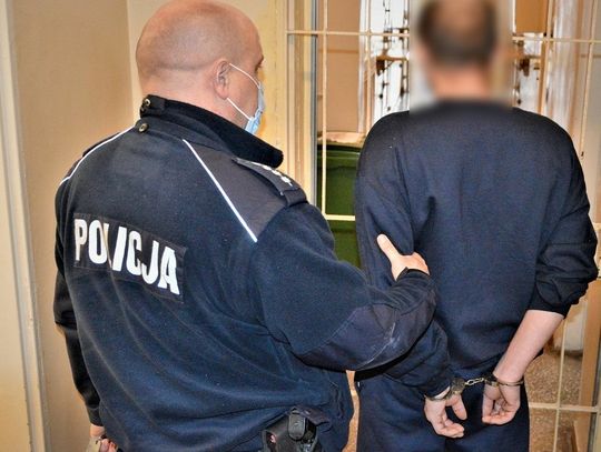 Szokujący atak nożownika w Pelplnie. 37-letni tczewianin trafił już za kraty