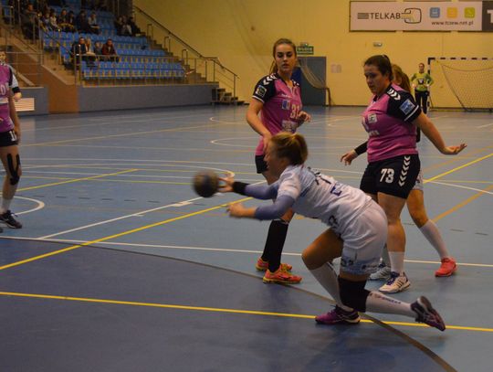 Szósta porażka samborzanek