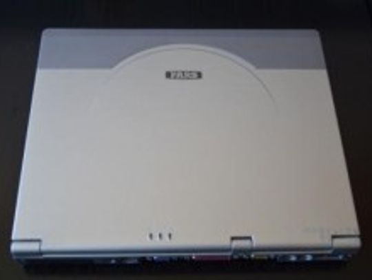 Szukają właściciela telefonu i laptopa