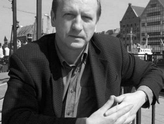 Tablice ku czci ofiar katastrofy smoleńskiej