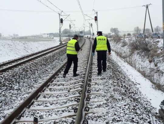 Tczewianin zginął na torach? Ustalają tożsamość ofiary