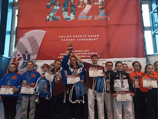 TCZEWSKI TURNIEJ W KARATE OLIMPIJSKIM ZWIEŃCZONY SUKCESEM