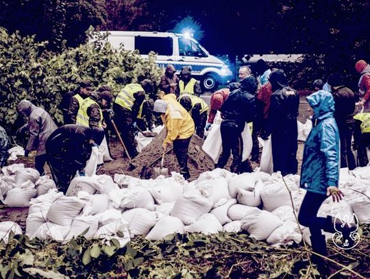 Terytorialsi wspierają ludność dotkniętą powodzią na południu Polski