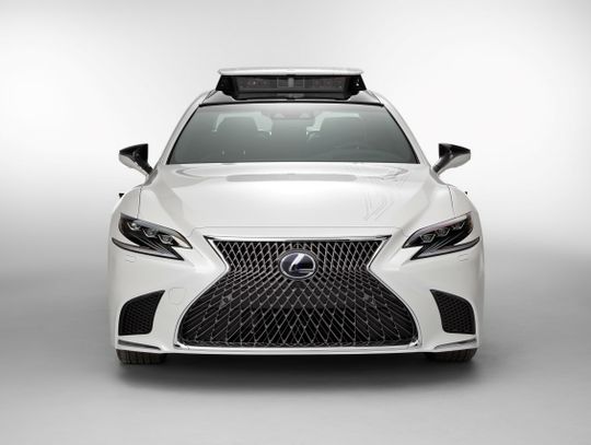 Toyota coraz bliżej wdrożenia technologii autonomicznego prowadzenia