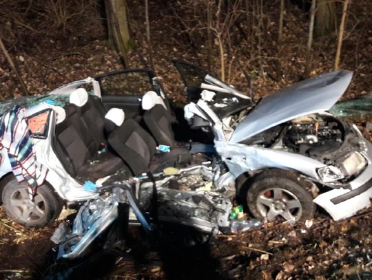 Tragedia na "jedynce". Jedna ofiara śmiertelna, 3 osoby ranne