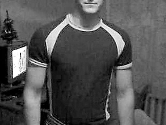 Tragiczny wypadek w powiecie kościerskim. Strażak i jego dziewczyna zginęli na miejscu