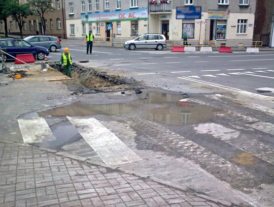 Trwają prace remontowe na skrzyżowaniu ul. Jana III Sobieskiego z ul. Wojska Polskiego 