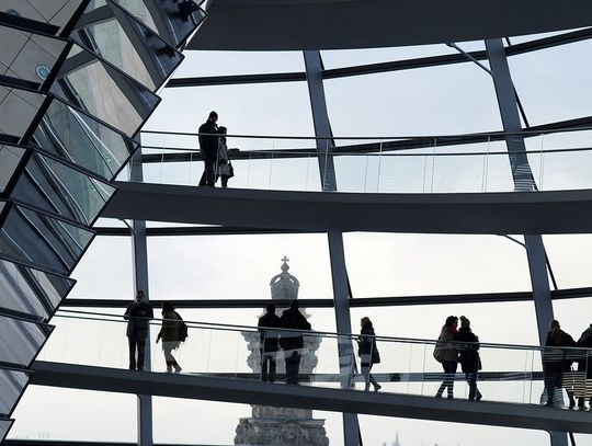 Ubezpieczenie grupowe – czy warto się na nie decydować