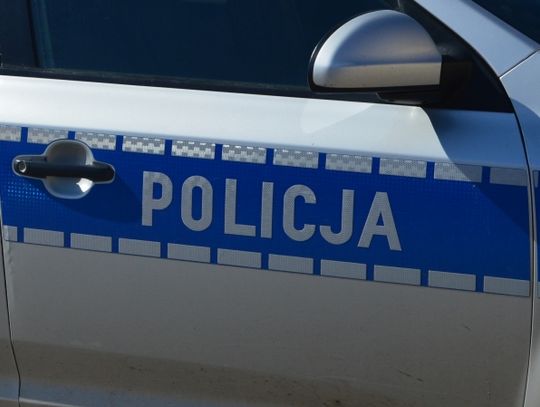 Uciekał przed policją i skrył się w pustostanie. 18-latkowi grozi do 10 lat więzenia