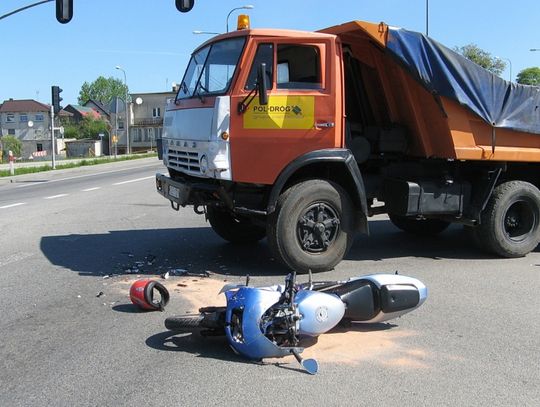 Uciekł pozostawiając trójkę małych dzieci...