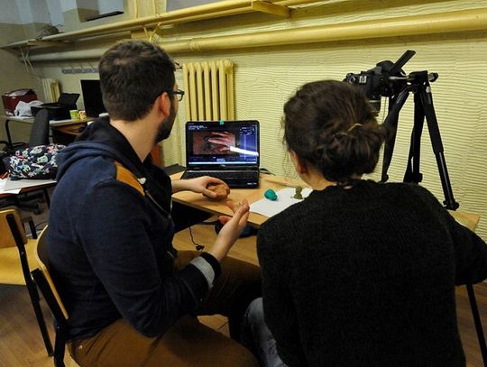 Uczyli się kreować barwny świat z plasteliny