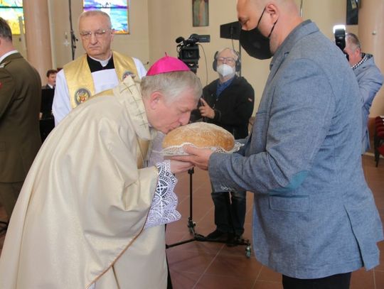 Udział ks. biskupa Ryszarda Kasyny, wspaniały koncert i pyszny żurek. Parafia św. Franciszka z Asyżu zaprosiła mieszkańców na święto patrona