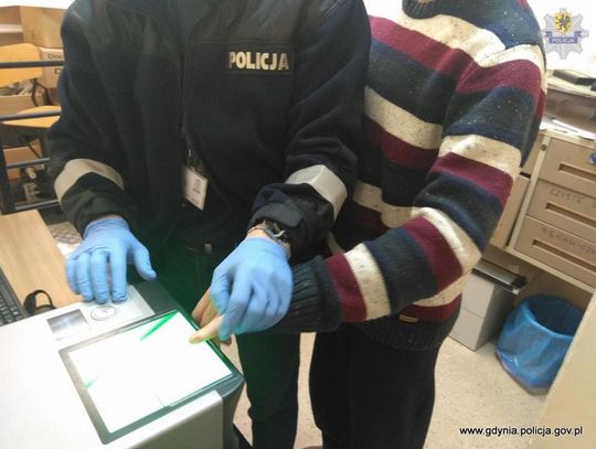 Ugodził kilkukrotne nożem mężczyznę w Redłowie