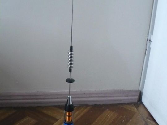 Ukradł antenkę, aby kupić pizzę