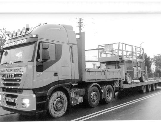 Ukradli zestaw pojazdów wartych pół miliona. Pomóż go odnaleźć!!! 