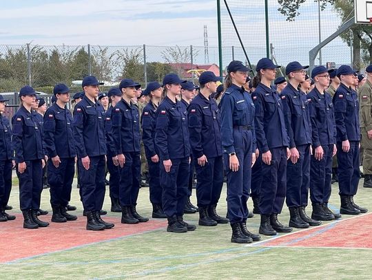 Uroczyste Ślubowanie uczniów z klasy policyjnej w Zespole Szkół