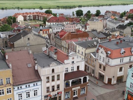 Urząd Miasta zwalnia z podatku od nieruchomości. Dla kogo ulgi? 