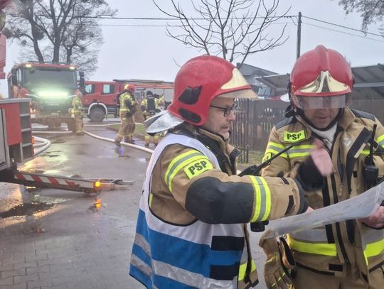 UWAGA! płonie wędzarnia w Dalwinie