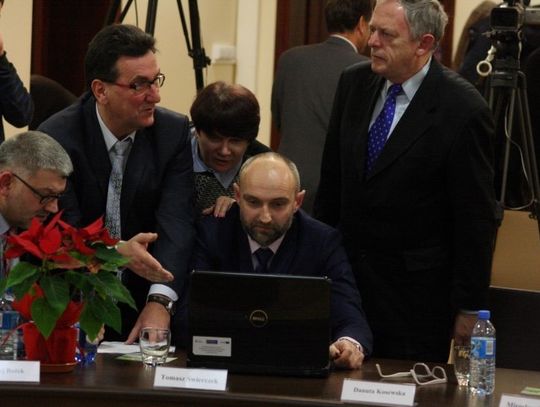 Uwagi radnego Świerczka sparaliżowały obrady sesji