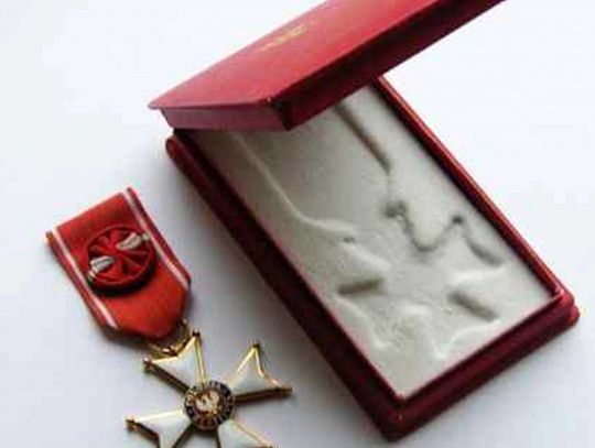 "Uznanie" prezydenckie. Order Polonia Restituta dla funkcjonariuszki SB!!!