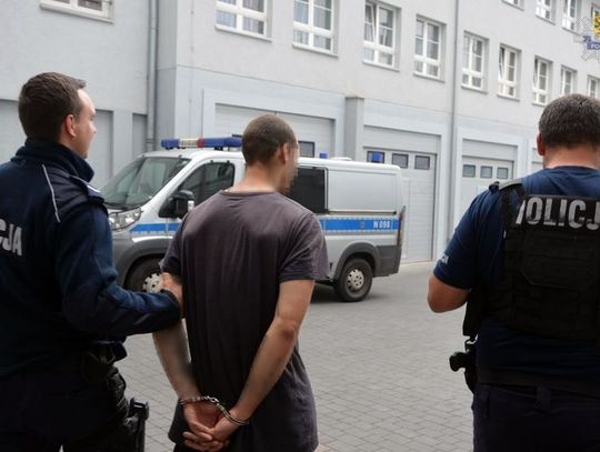 Użyli gazu napadając w dzielnicy Kokoszki