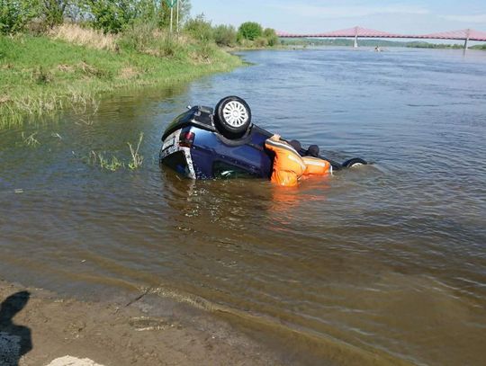 Volkswagen wjechał do Wisły!