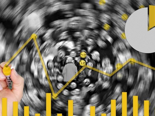 W 2022 r. - mniej ślubów, coraz mniej dzieci, mniej zgonów. Ariel i Brajan najrzadszymi imionami. 103-letnia osoba w Tczewie!