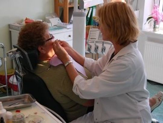 W weekendy zęby nie mogą boleć