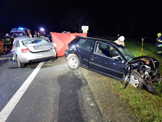 W wypadku śmierć na miejscu 26-latki. Tragiczne zderzenie samochodów osobowych w Jeleniu