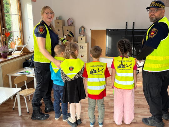 Warto nosić odblaski. Bądź widoczny, dbaj o własne bezpieczeństwo