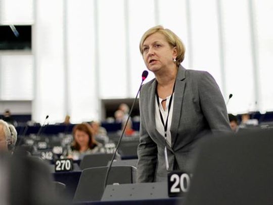 WAŻNE! Anna Fotyga: Gdzie M. Schultz widzi zamach stanu? 