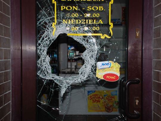 We włamaniu do sklepu przeszkodzili mu policjanci  