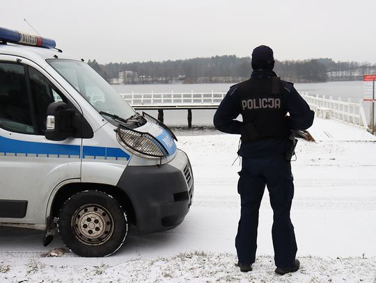 Wejście na zamarznięte jeziora i stawy grozi śmiercią!!!