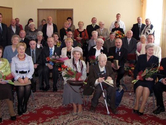 Weselni jubilaci w Urzędzie Stanu Cywilnego