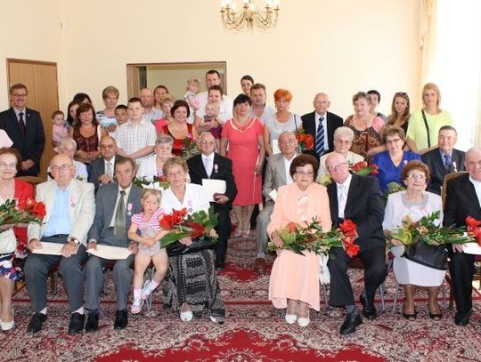 Weselni jubilaci w Urzędzie Stanu Cywilnego