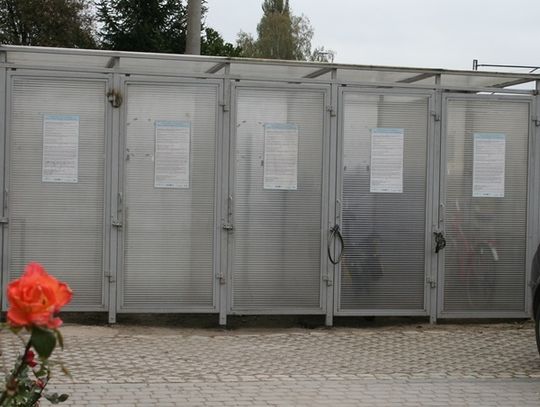 Wiaty rowerowe zmienią miejsce, bo... źle je użytkowano