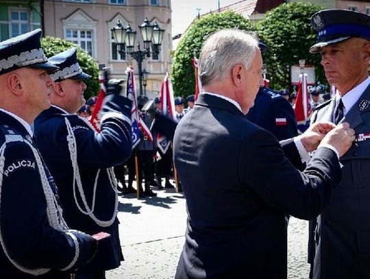 [WIDEO] Wojewódzkie obchody policji. Msza, odznaczenia i pokazy
