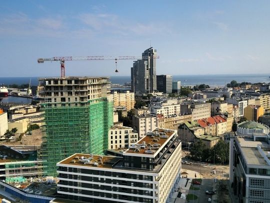 Wiecha jednego z najwyższych budynków w Gdyni