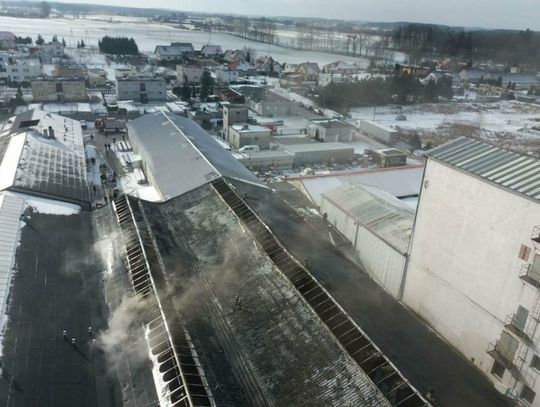 Wielki pożar w Nowej Wsi Rzecznej. W akcji brało udział 19 zastępów straży