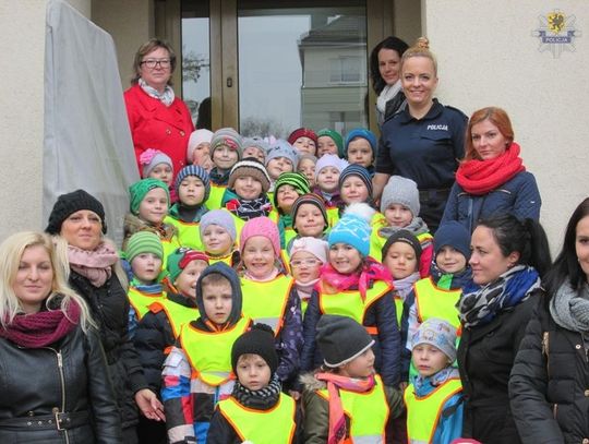 Wieloryby i Rekinki na policji