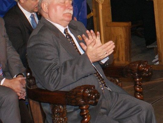 Wiosna mózgów? Owsiak w końcu poznał doktora G. a Wałęsa posłał homoseksualistów do oślej ławki ;)