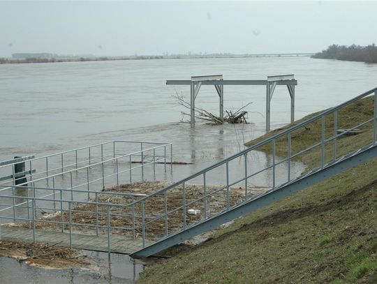 Wisła ma 750 cm poziomu wody – niewiele brakuje do stanu alarmowego